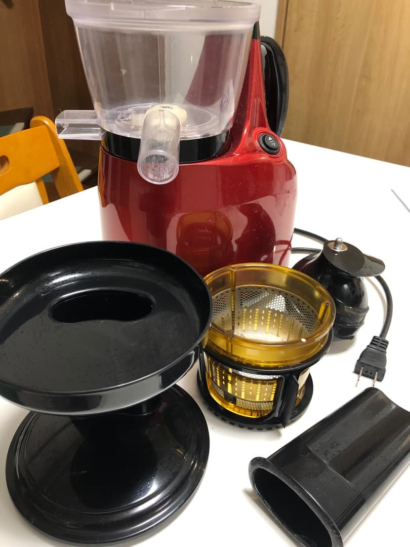 タイムセール！siroca スロージューサー SSJ-110 赤