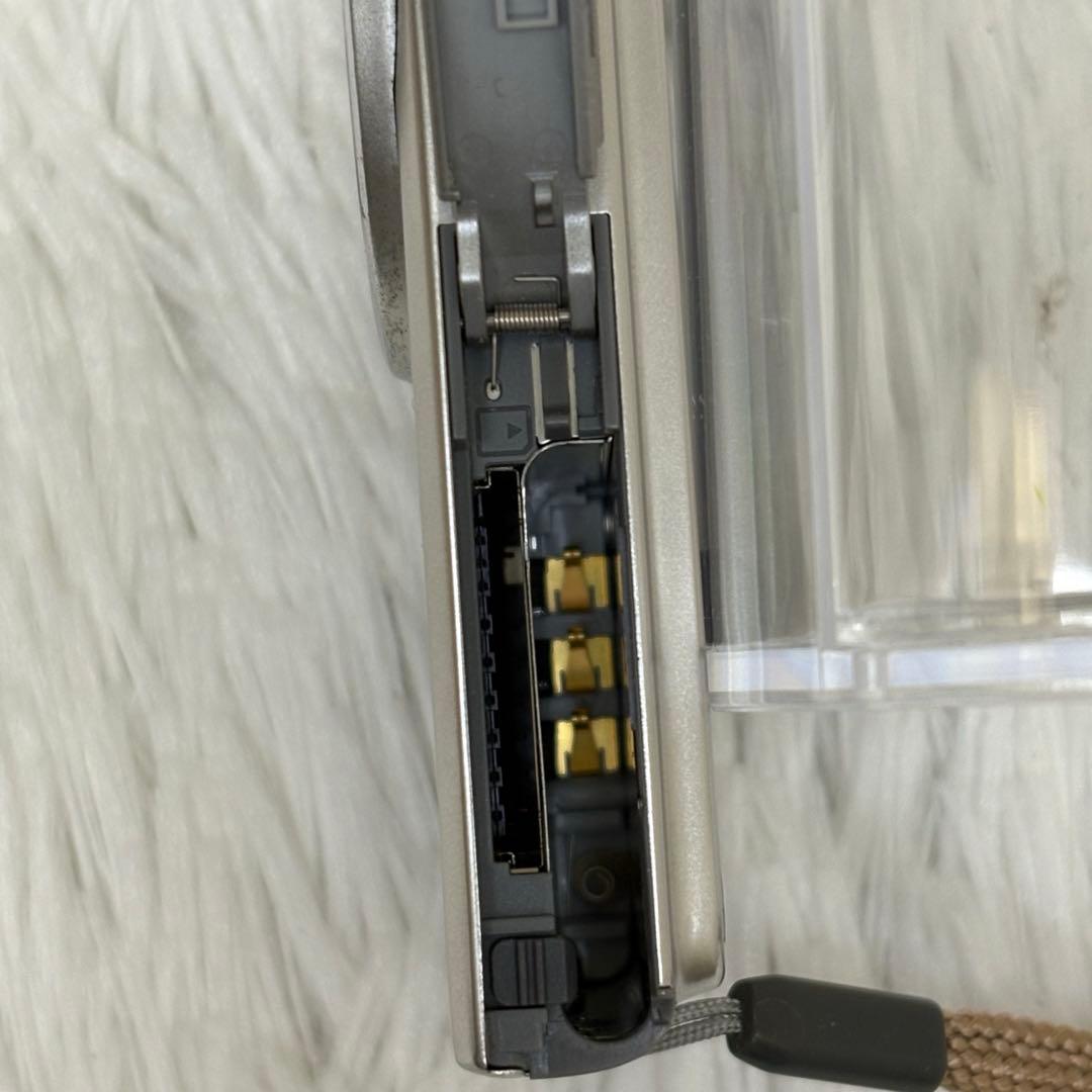 CASIO カメラ　エクシリム　EX-ZS12 シルバー　コンデジ　動作品