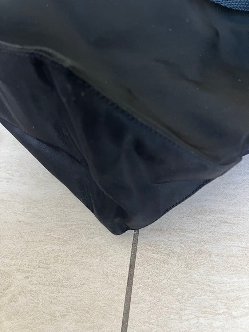 PRADA ブラック ナイロンバッグ 大　約48cm x 33cm x 12cm