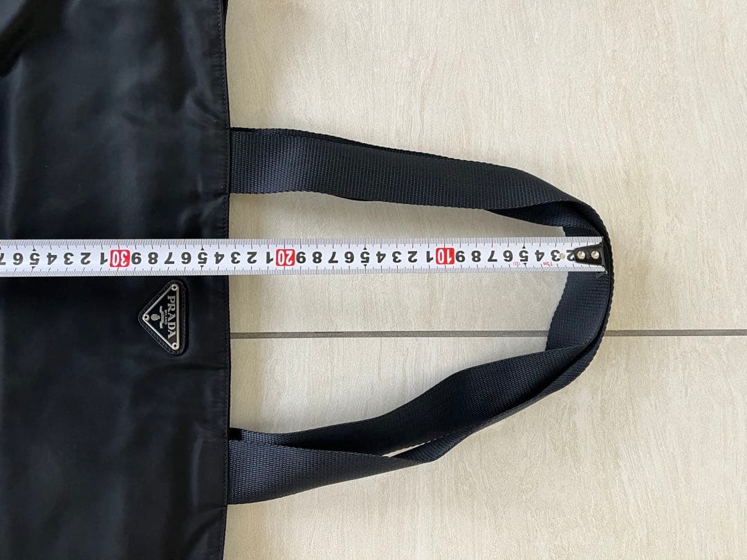 PRADA ブラック ナイロンバッグ 大　約48cm x 33cm x 12cm