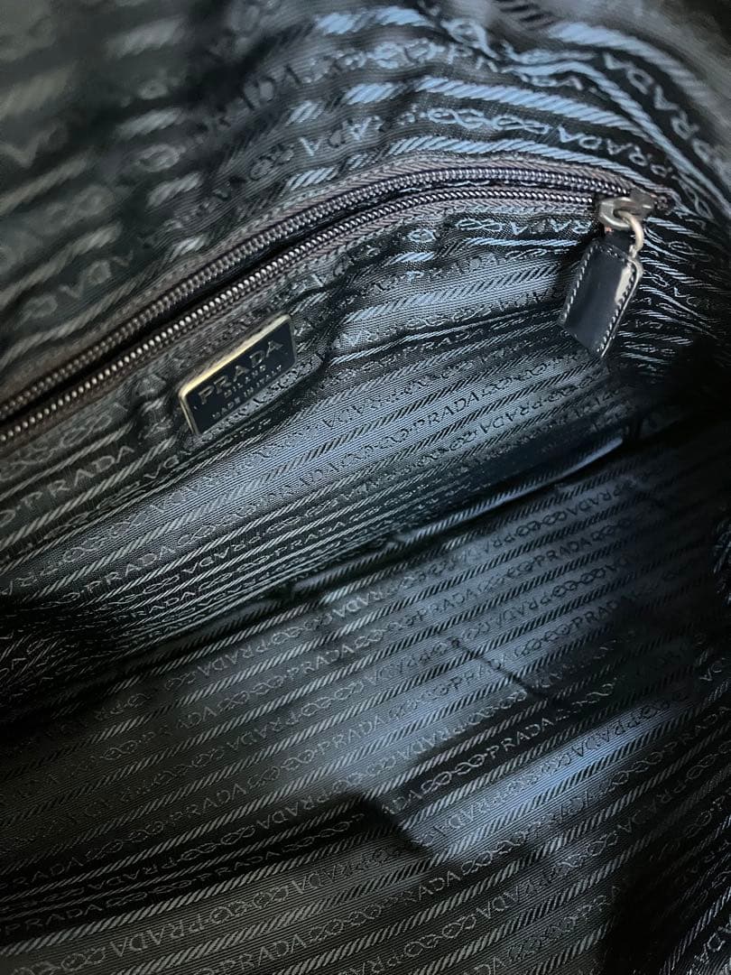 PRADA ブラック ナイロンバッグ 大　約48cm x 33cm x 12cm