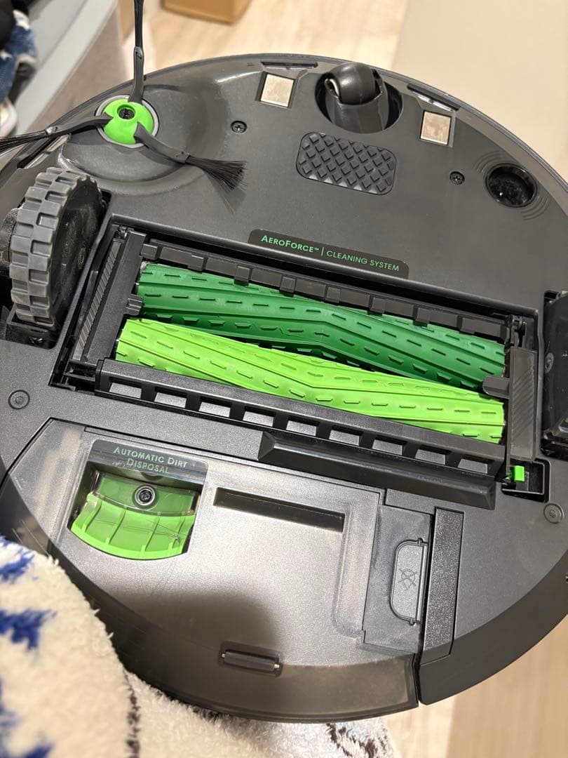 [中古品] Roomba j7+