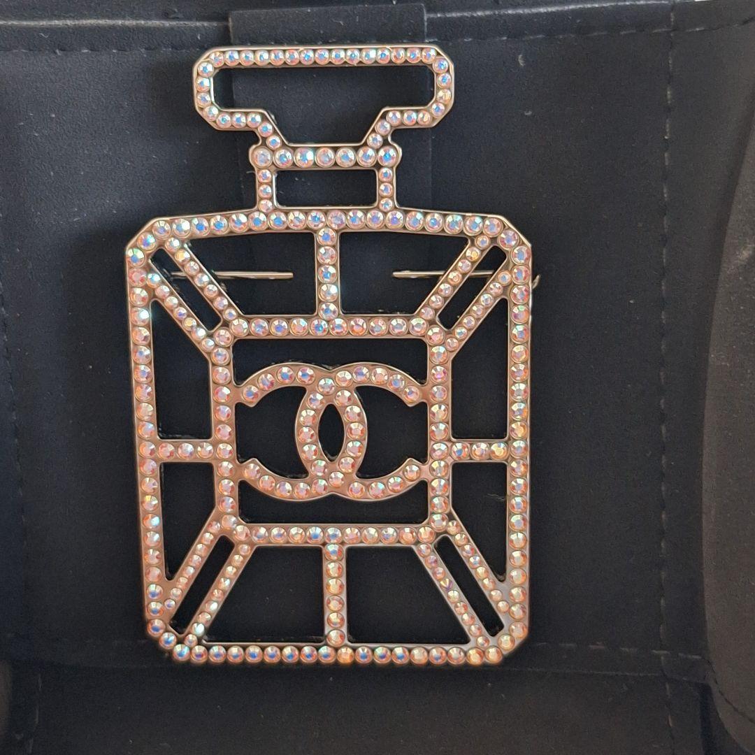 【新品未使用】CHANEL シャネル 香水瓶 ブローチ ラインストーン