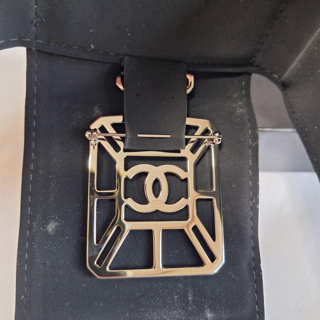 【新品未使用】CHANEL シャネル 香水瓶 ブローチ ラインストーン