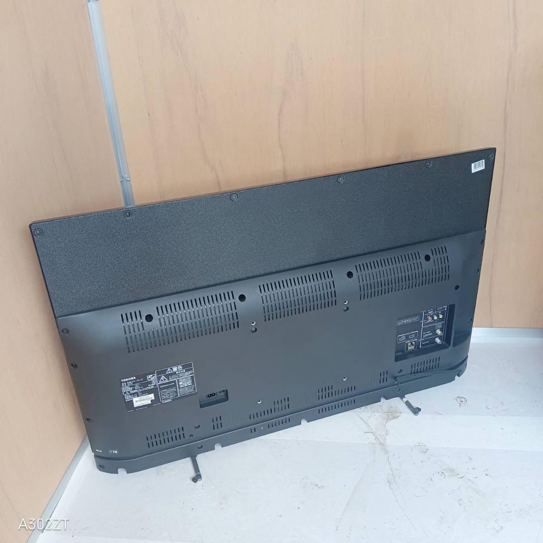 K077 送料無料 東芝　40インチ液晶テレビ