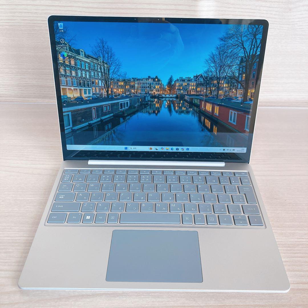 マイクロソフト ラップトップ Laptop Go3 2013 ノートパソコン