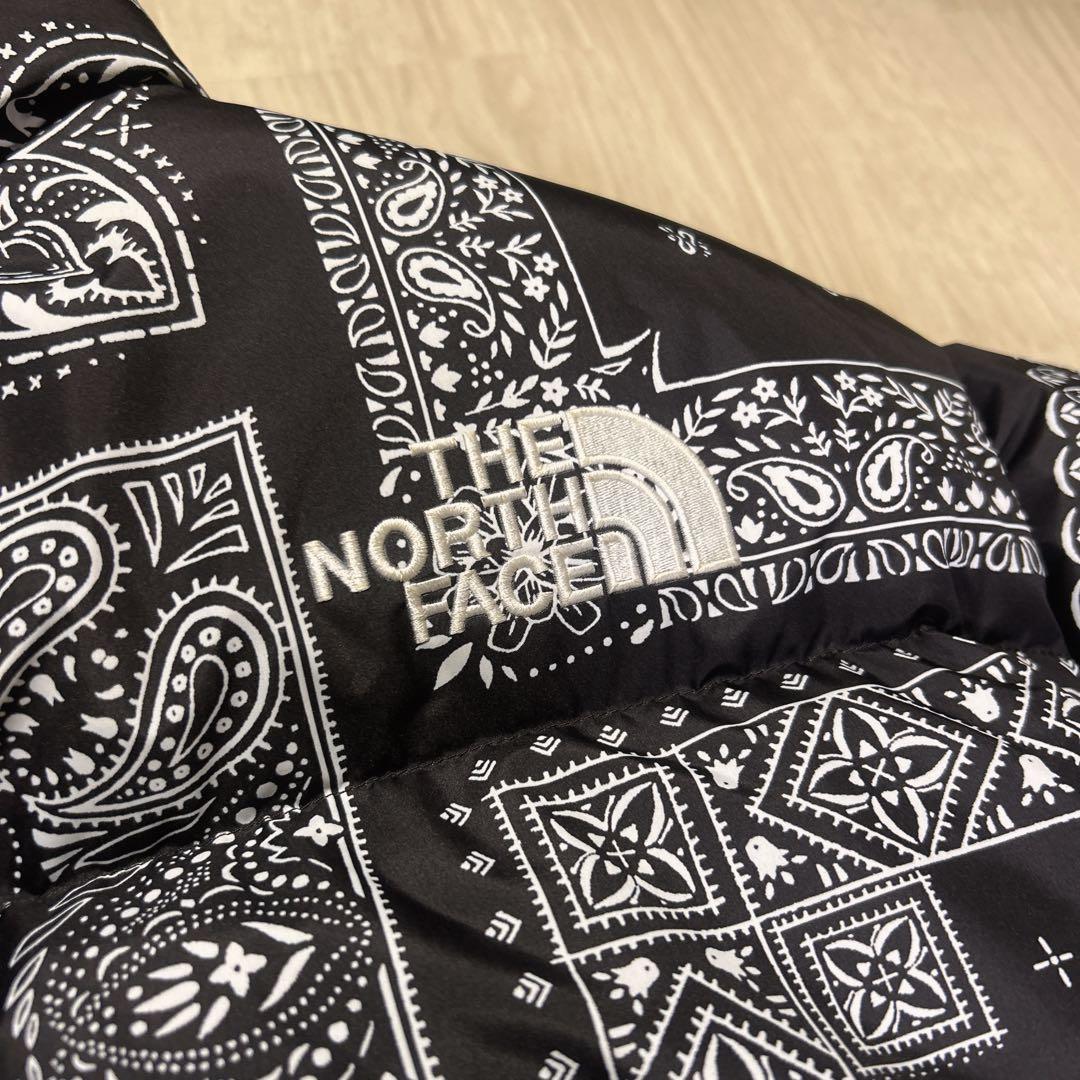 ザノースフェイス　ペイズリー　バンダナ　ヌプシ　黒　ダウン　メンズ　L B-74