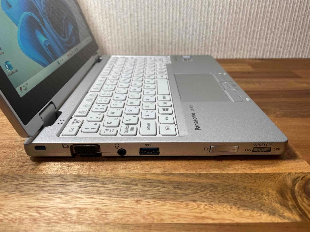Win11 Office CF-RZ6 メモリ8GBSSD128GB 液晶難あり