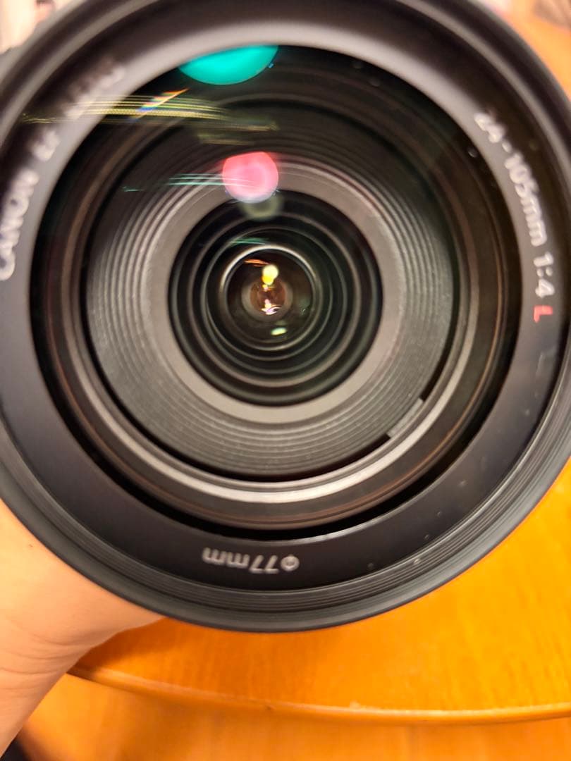 Canon EF 24-105mm f4 L IS USM レンズフィルター付属