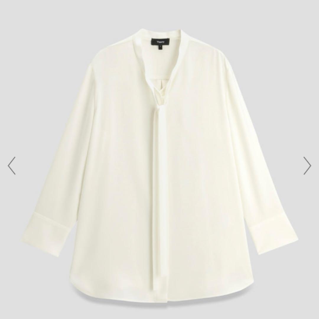 セオリー　ジョーゼットタイブラウス　アイボリー　Sサイズ　ボウタイ　長袖　白系