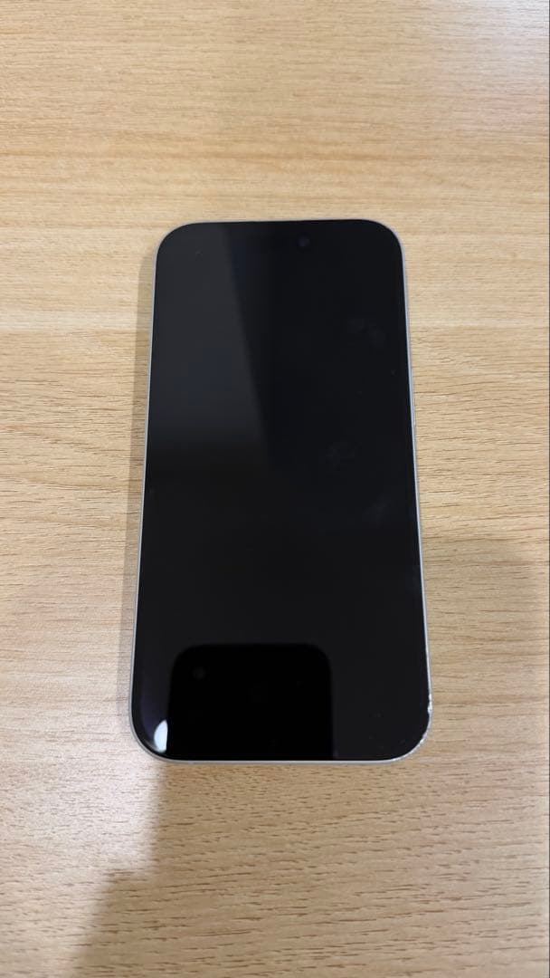 美品　Apple iPhone16 128GB バッテリー92%