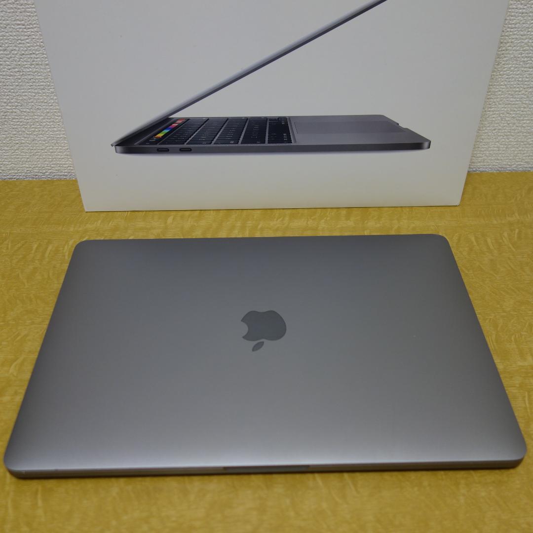 285）MacBook Pro 2020/i5/16GB/256GB/13インチ