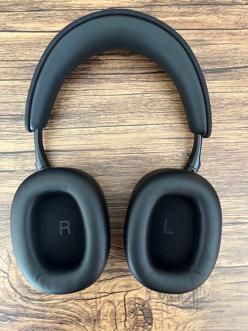 【新品同様Bowers & Wilkins Px7 S3 ブラック