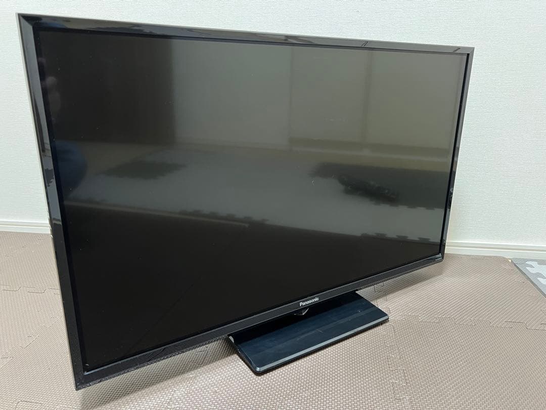 2019年製　Panasonic TH-32F300 32インチテレビ
