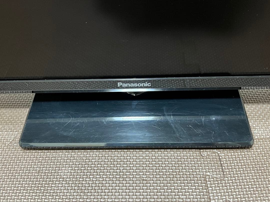 2019年製　Panasonic TH-32F300 32インチテレビ
