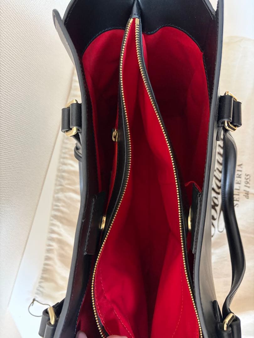 ボルドリーニセレリア Boldrini Selleria: レザー トートバッグ