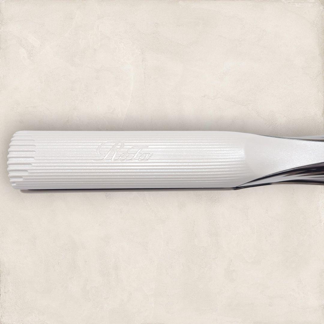 ✨美品✨リファ ビューテック ストレートアイロン RE-AC02A-RIW