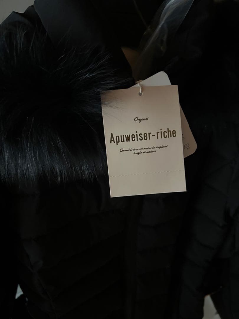 apweiser-riche新品未使用　ウエストマークパフィコート