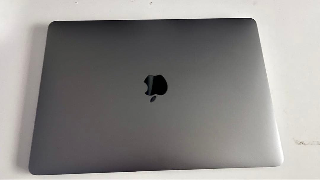 MacBook Air 2018 256GB 13インチ 本体