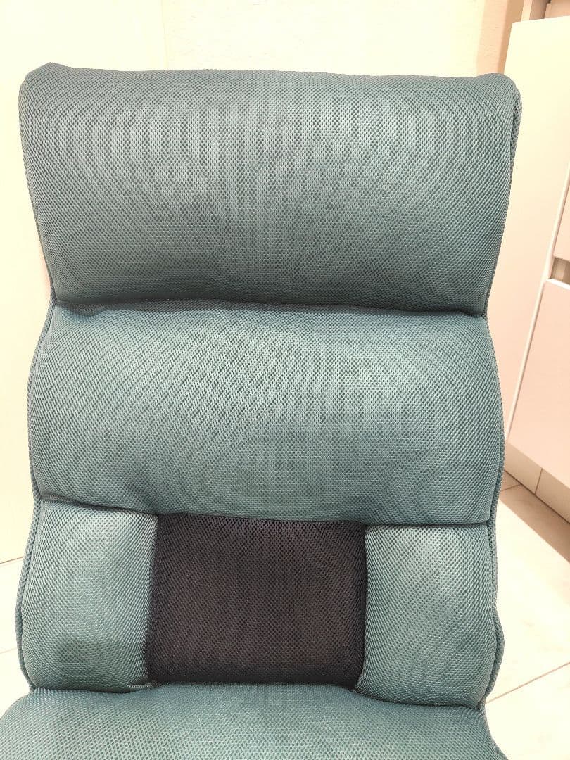 【ほぼ未使用☆】腰の神様がくれた座椅子 カバー付