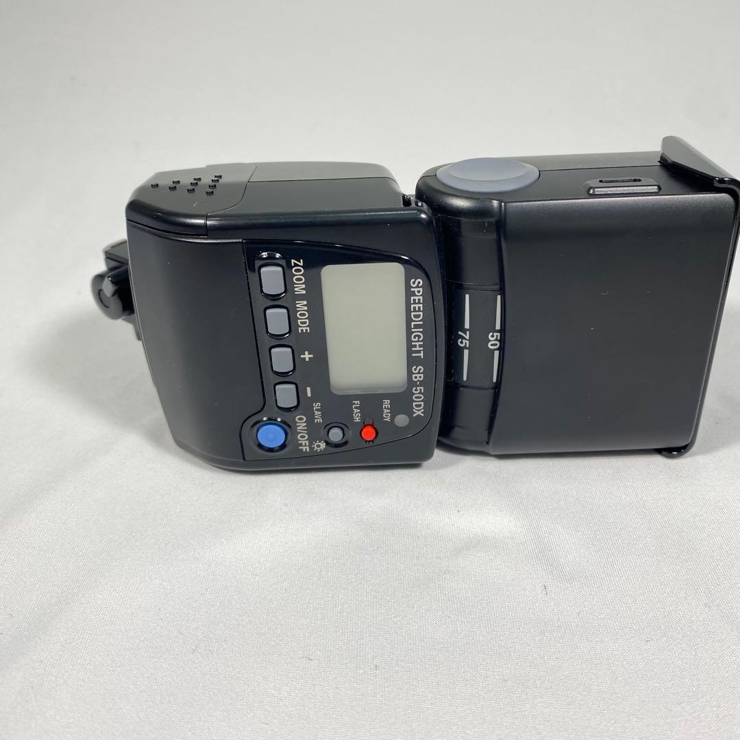 Nikon ニコン F100 MB-15 AF 35-70mm ズームレンズ付き