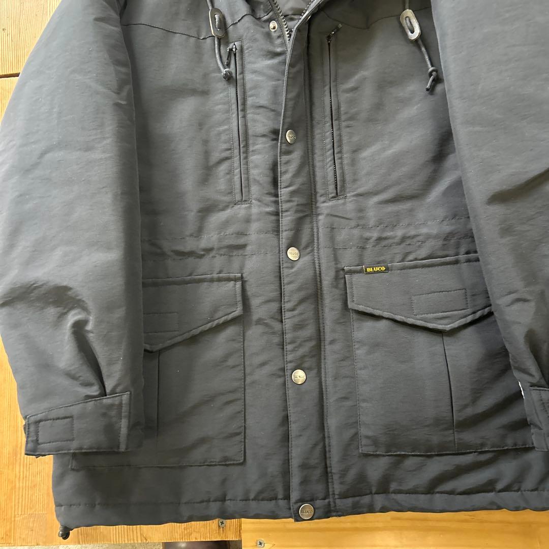 ブルコ　マウンテンパーカー