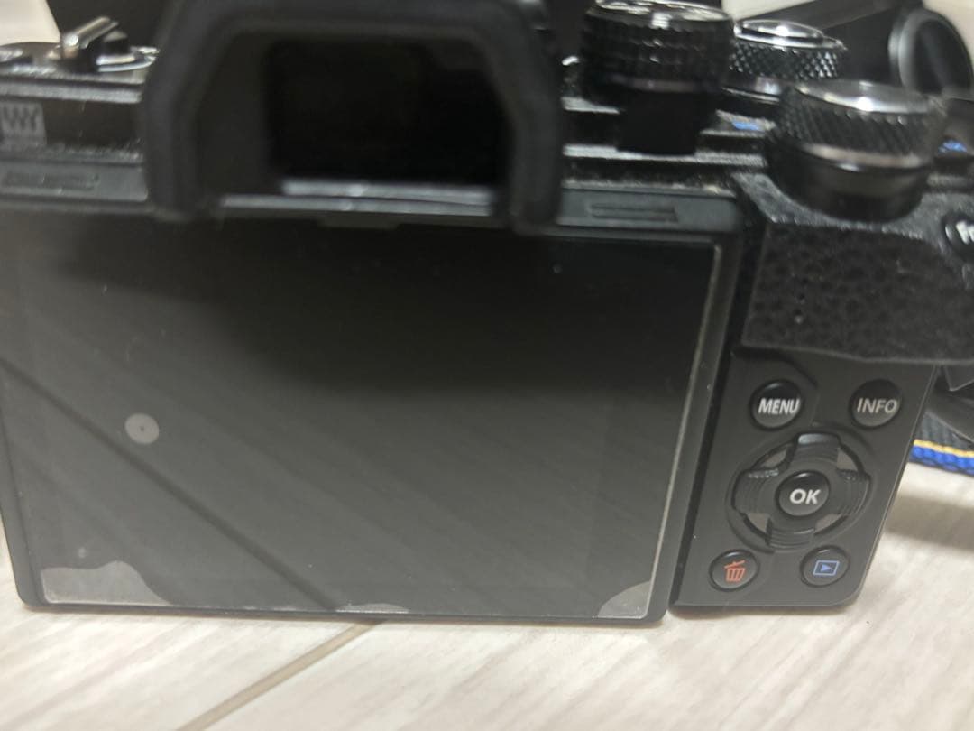 OLYMPUS オリンパスOM−D E−M10 Mark2 EZ ブラック