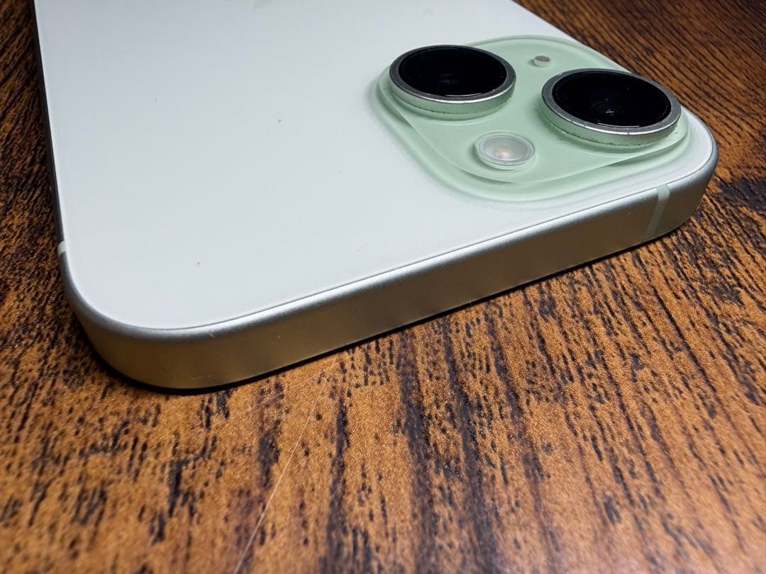 み*様 【美品】iPhone15 256GB SIMフリー