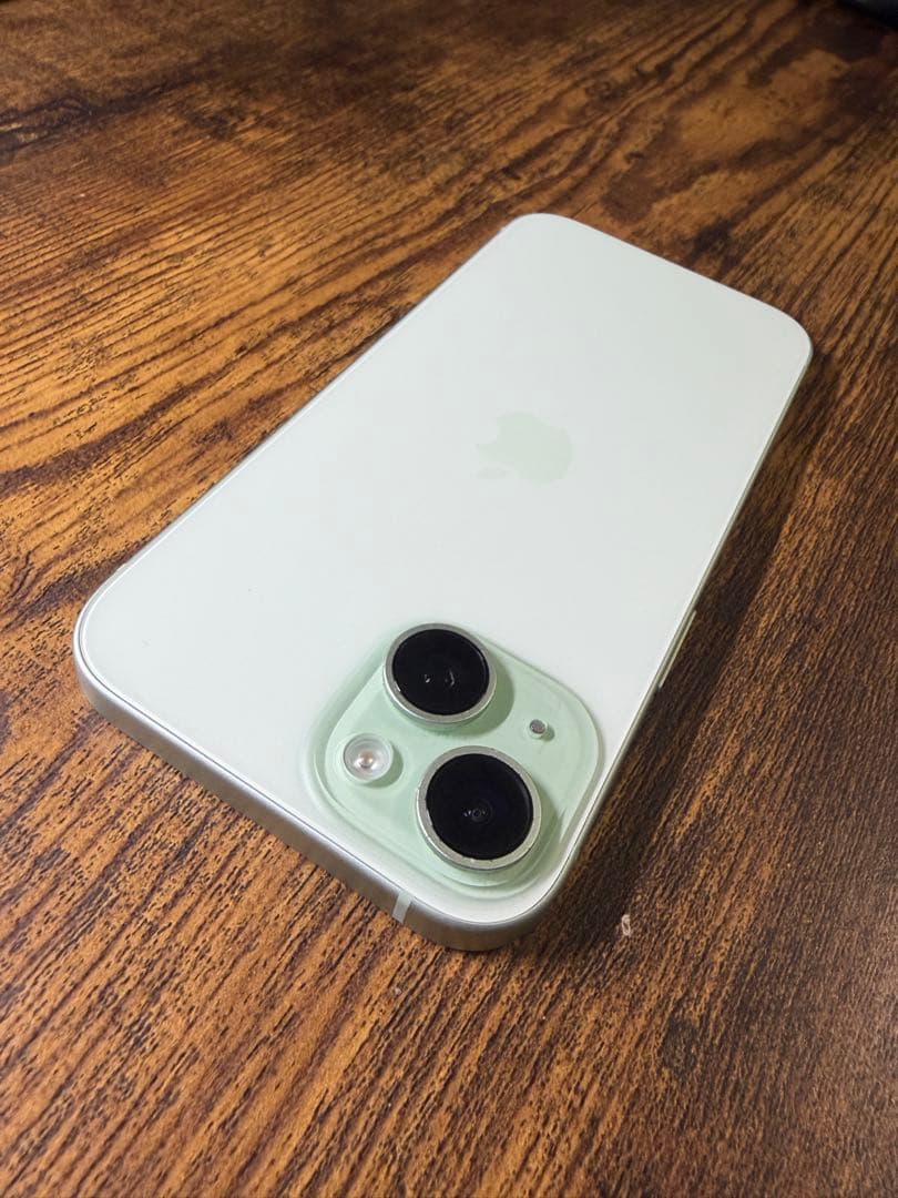 み*様 【美品】iPhone15 256GB SIMフリー