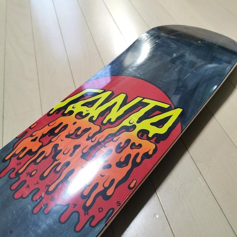 サンタクルーズ スケボーデッキ flame dot 定番ロゴ ８インチ