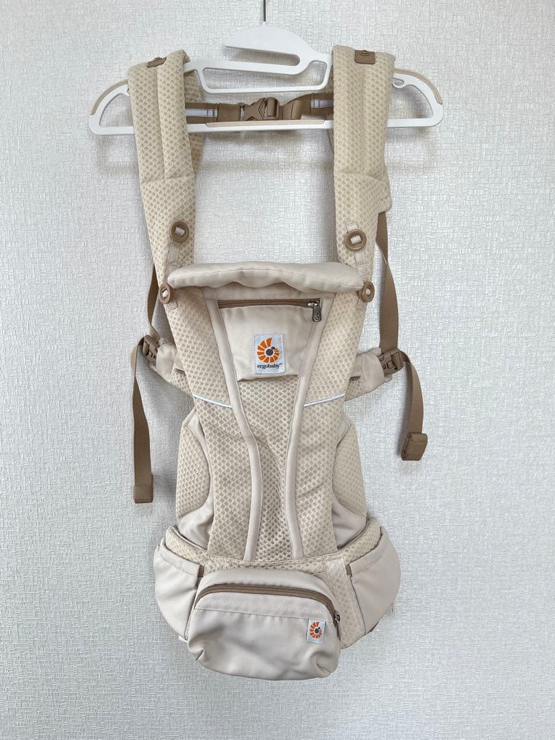 a エルゴベビー抱っこ紐OMNI Breeze (オムニブリーズ)
