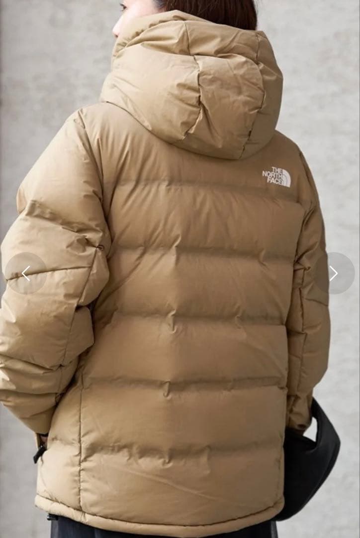 ノースフェイス　ビレイヤーパーカー xsベージュ