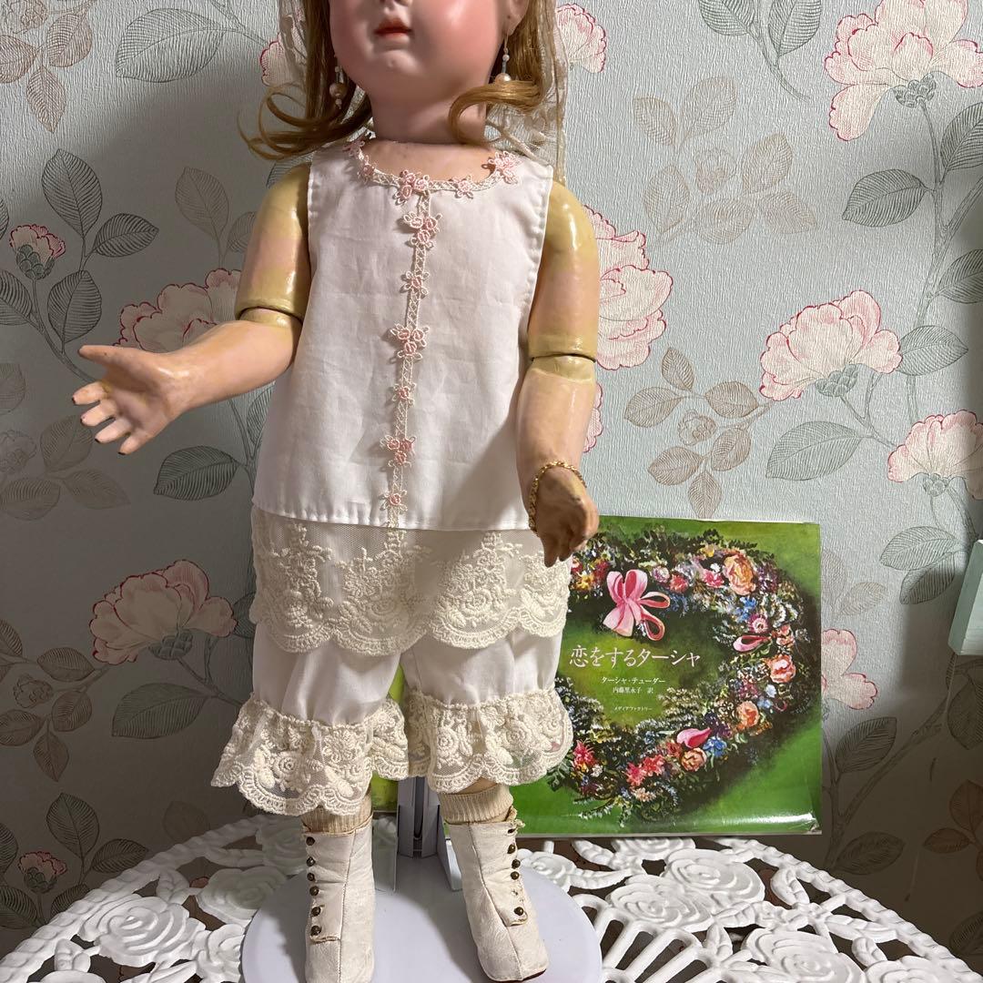 オーダー品です。 ７２センチのドレスとボネと下着等