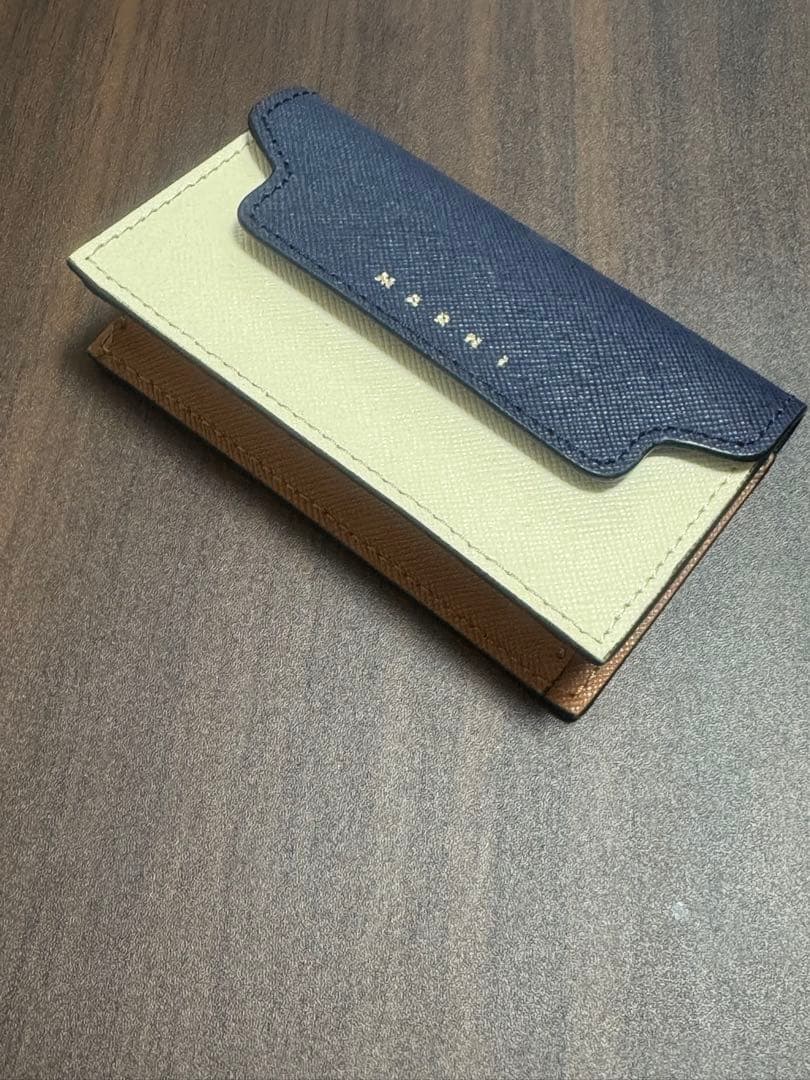 【美品】MARNI 名刺入れ　箱付き