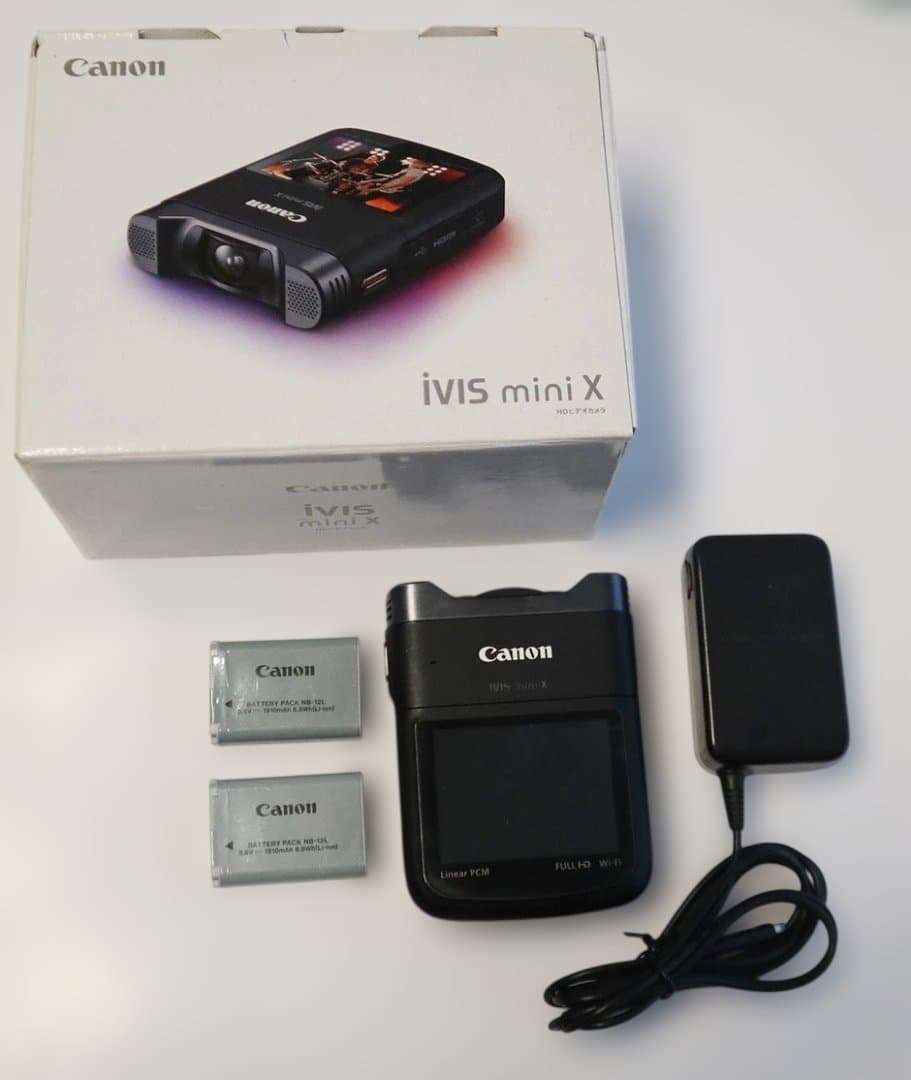 【極良品・純正バッテリー2個付】Canon iVIS mini X