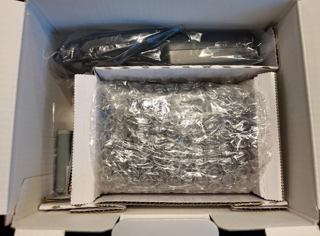 【極良品・純正バッテリー2個付】Canon iVIS mini X