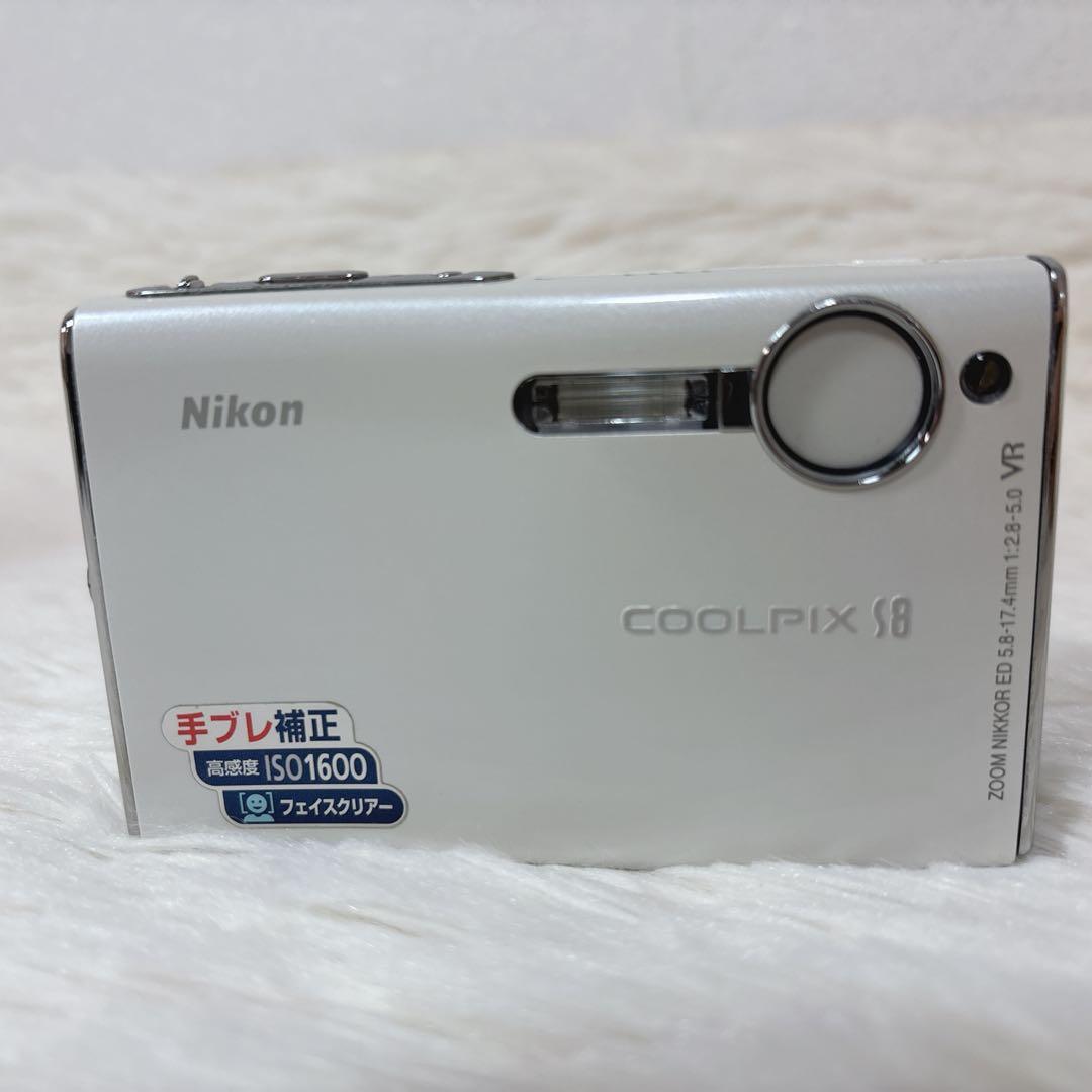 【美品】 Nikon COOLPIX S8 ホワイト 付属品多数 動作OK