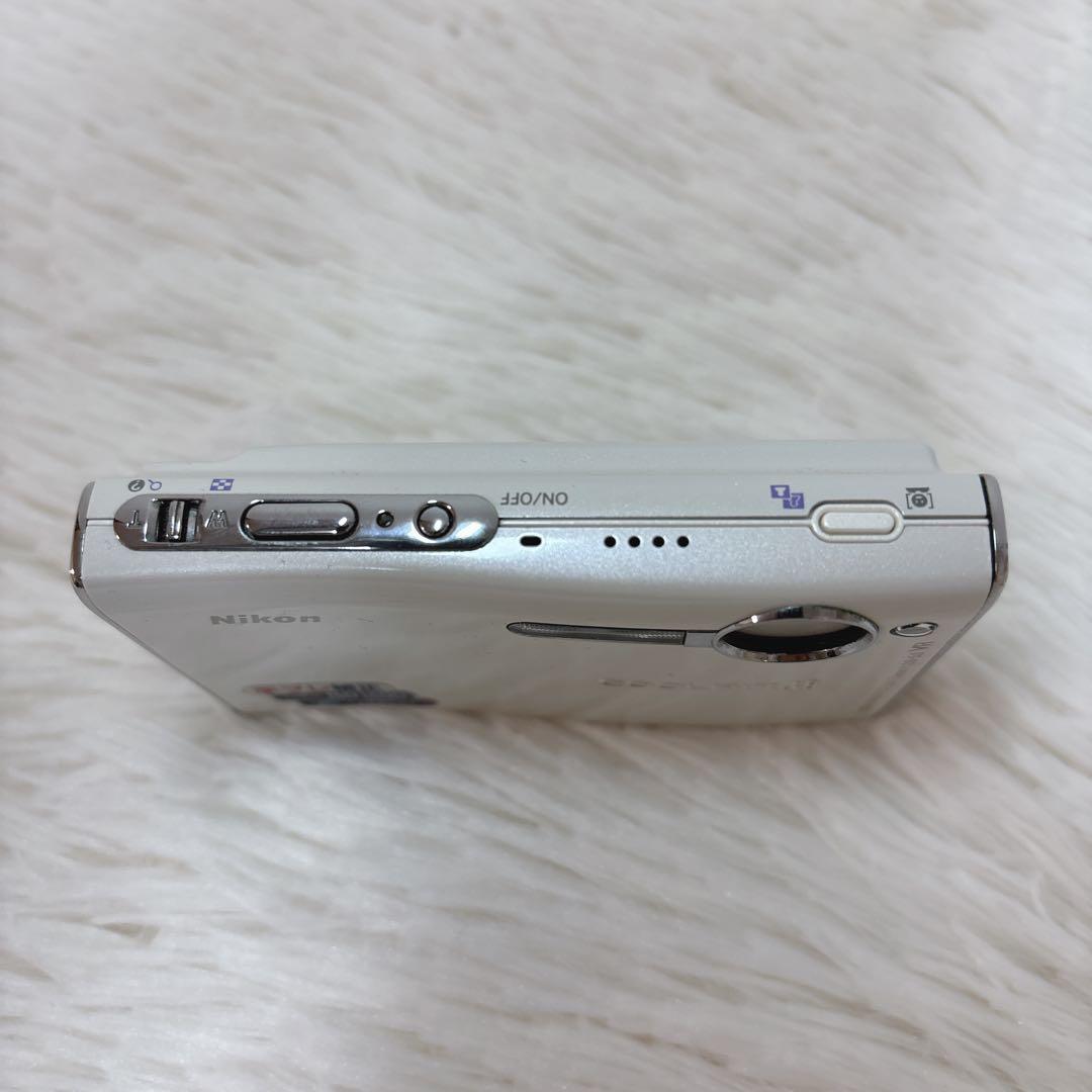 【美品】 Nikon COOLPIX S8 ホワイト 付属品多数 動作OK