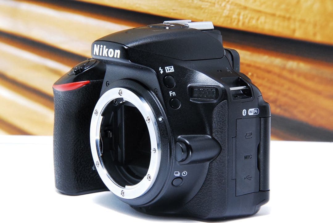 ❁Wi-Fi搭載❁Nikon ニコン D5600 Bluetooth搭載　転送