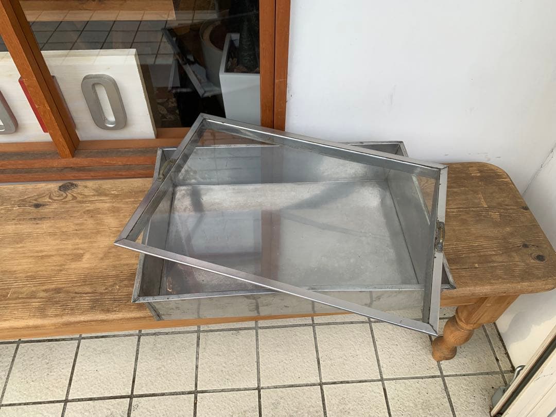 G0413★駄菓子屋ケース　ブリキガラスケース　蓋付ケース　駄菓子屋　店舗什器