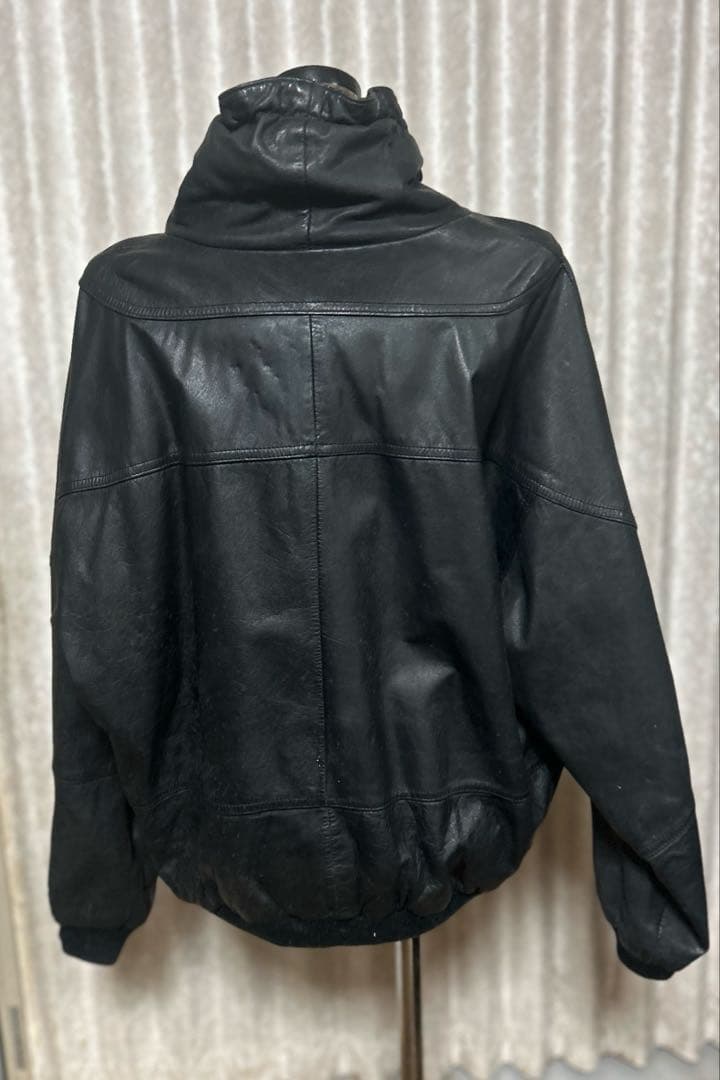 GATTO INTERNATIONAL EXPRESSIONの プルオーバーJK