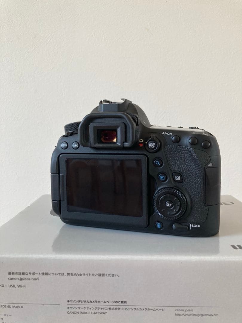 Canon EOS 6D Mark II 本体　美品