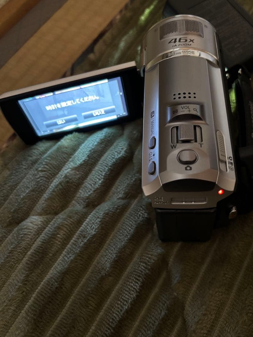 Panasonic HC-V700M ビデオカメラ