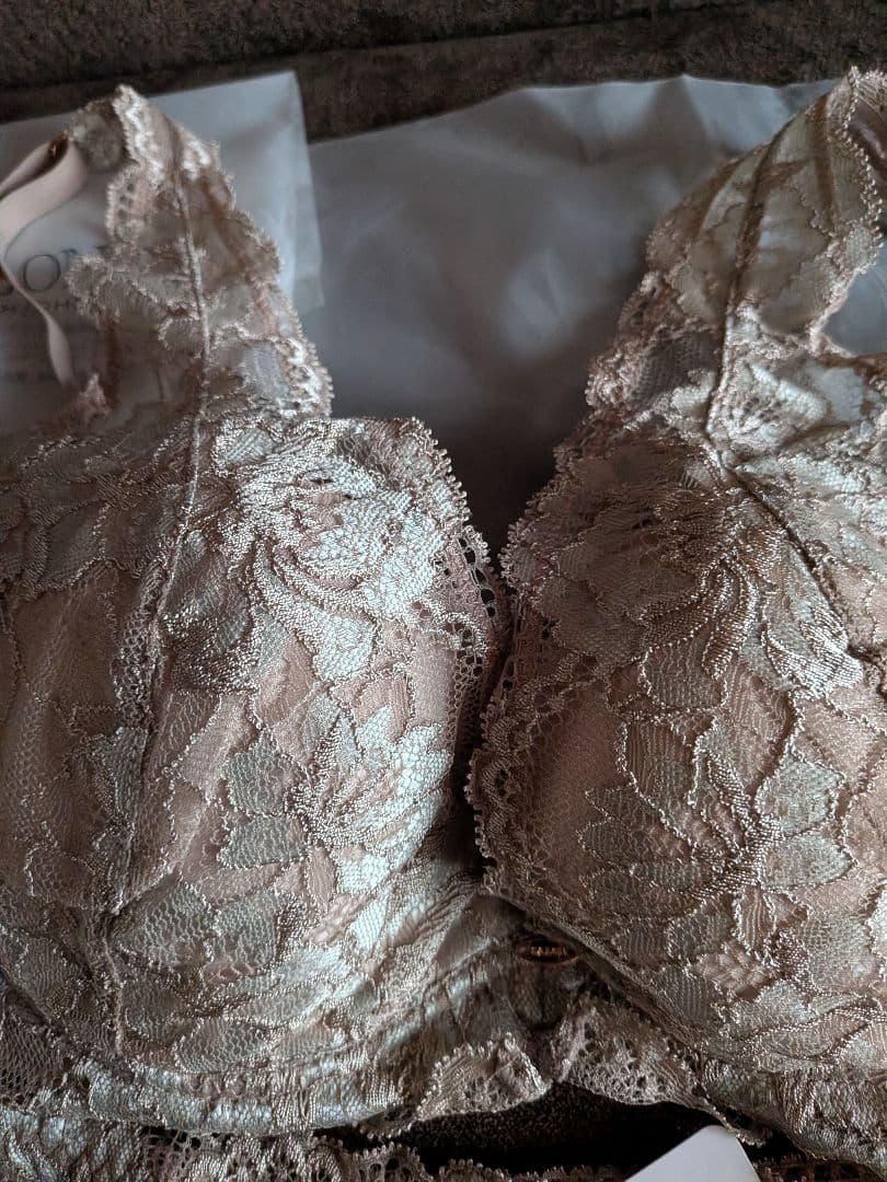 。わか様SALON by PEACH JOHNブラE75、セット他全おまとめ。