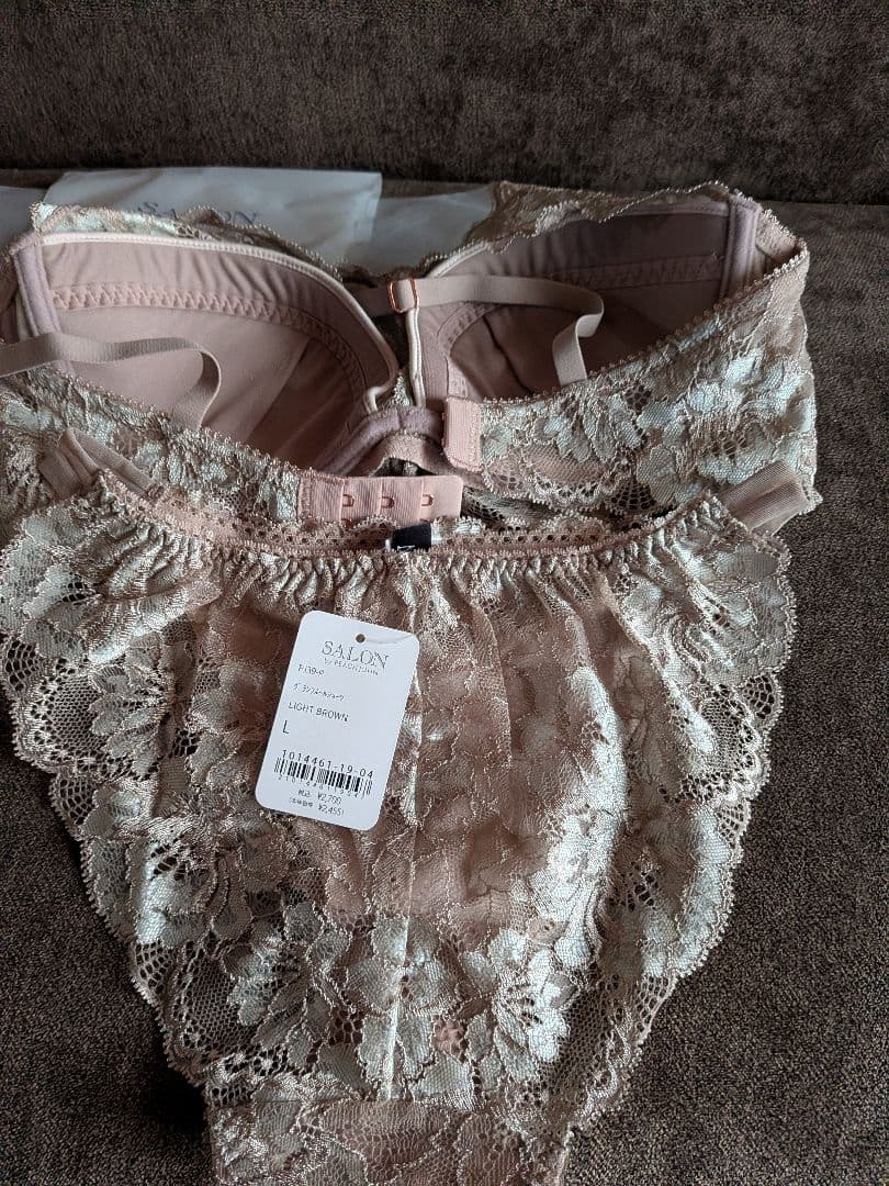 。わか様SALON by PEACH JOHNブラE75、セット他全おまとめ。