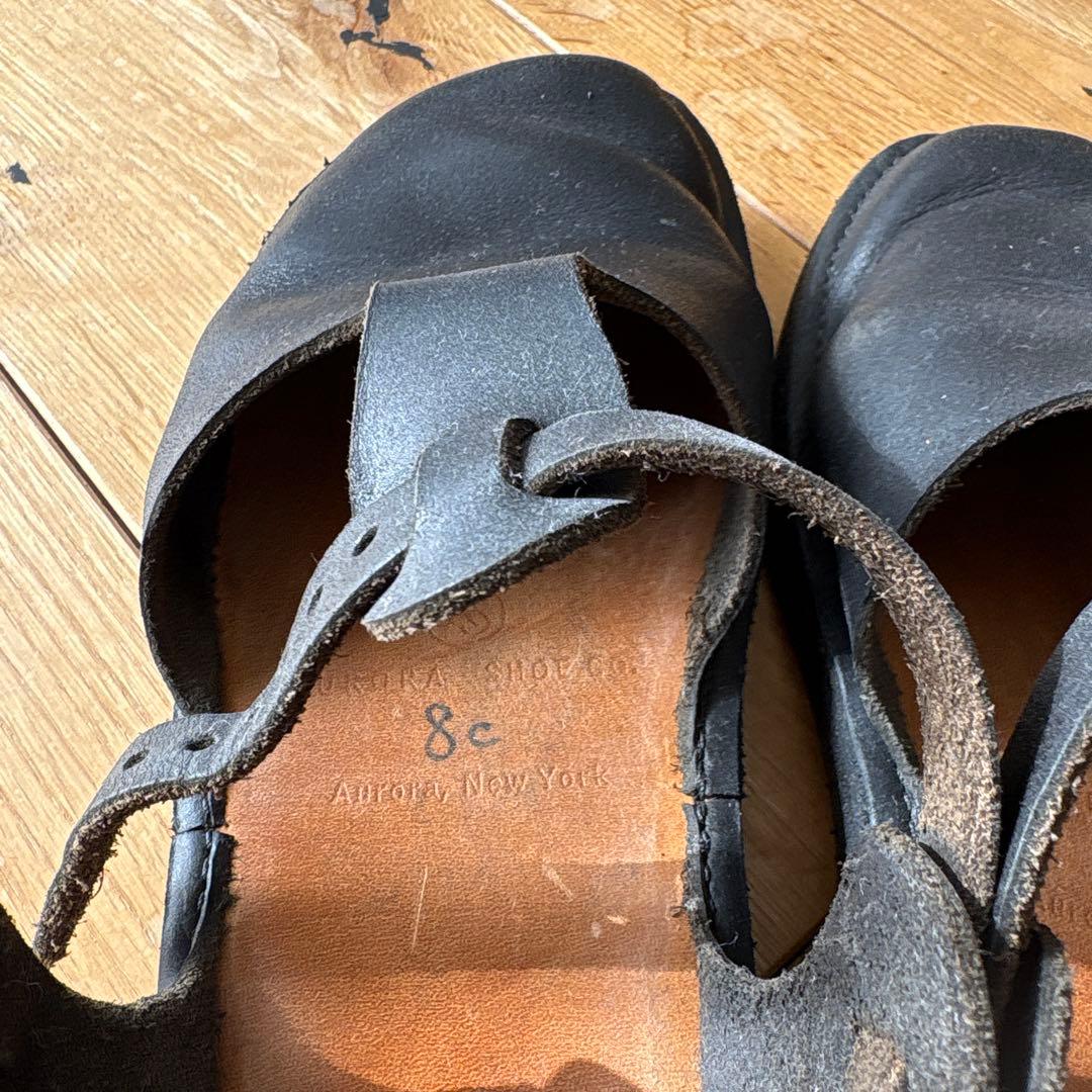 オーロラシューズ　ブラック8c ２５センチ