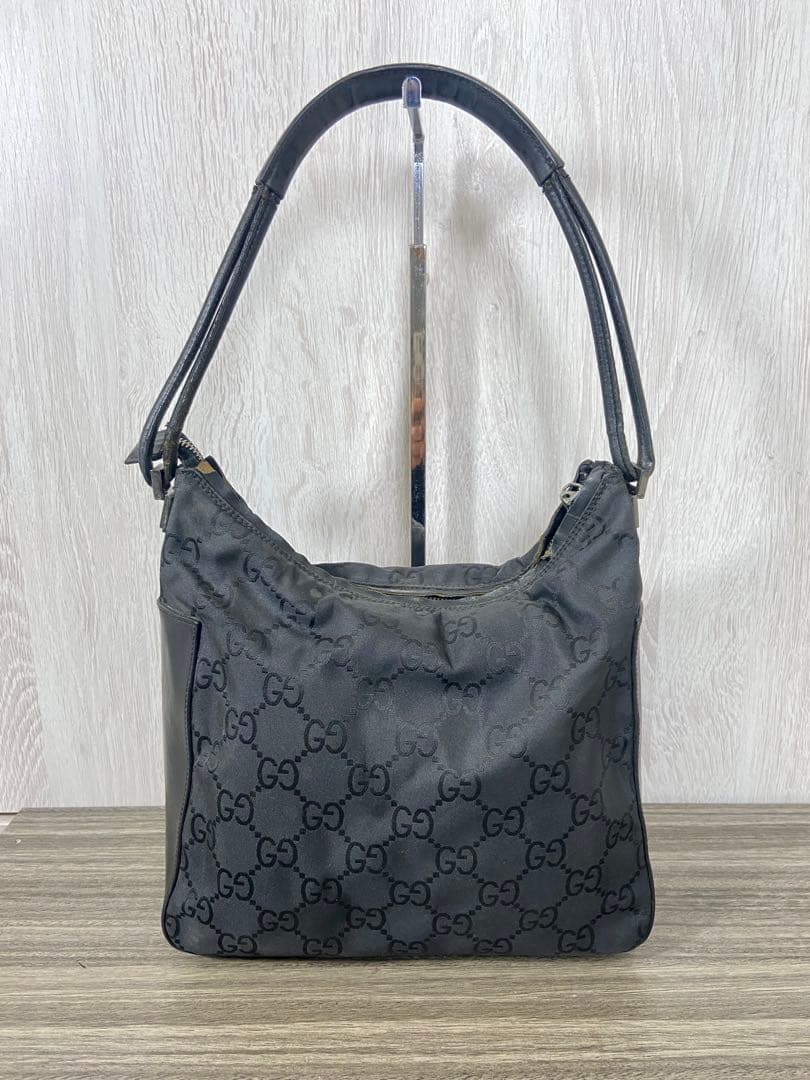 GUCCI トートバッグ GG柄　ナイロン　ブラック　手持ち　レザー