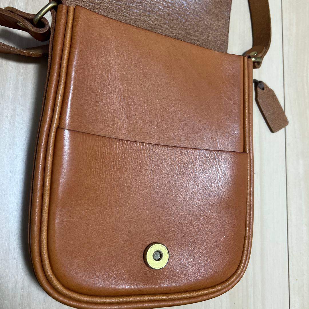 【美品】HERZ ヘルツ　鞄・カバン　ポシェット ショルダーバッグ