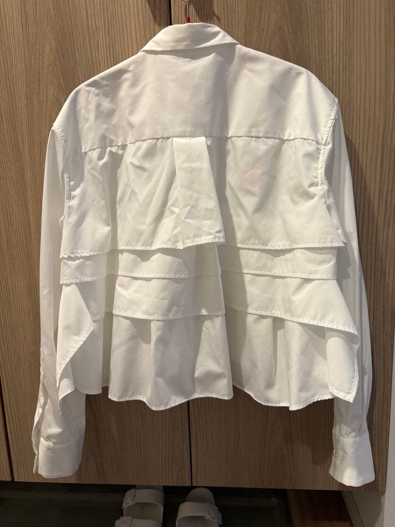 sacai 白　シャツ　ブラウス　スーチング