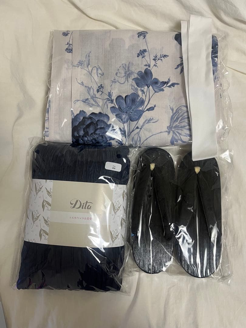 Dita 花柄浴衣・帯・下駄セット